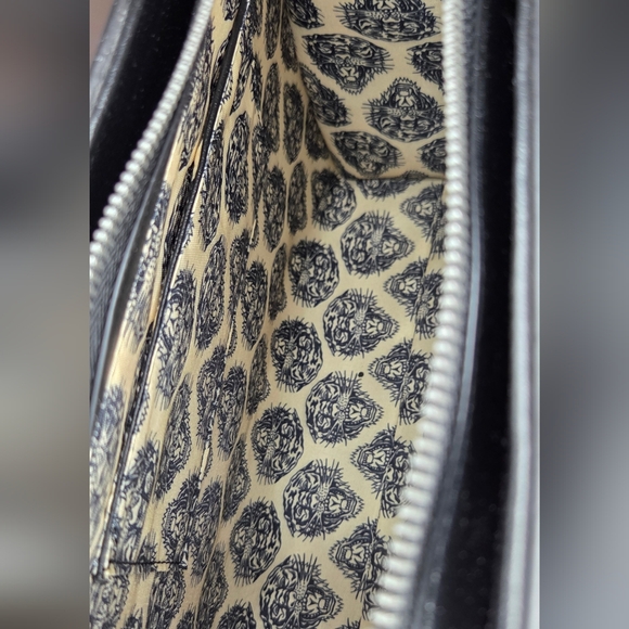 Ed Hardy Bundle Crossbody Tote And Matching Long Zip Wallet Set, NWT - Picture 7 of 8